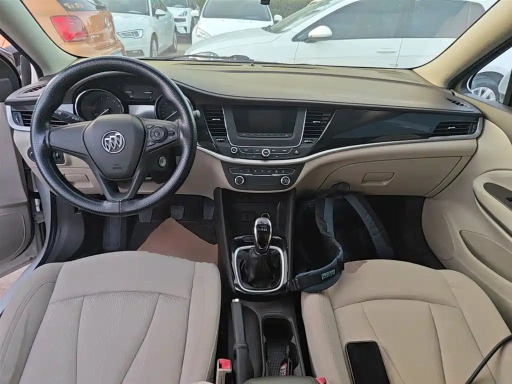 Buick Verano 2017 — фото 10