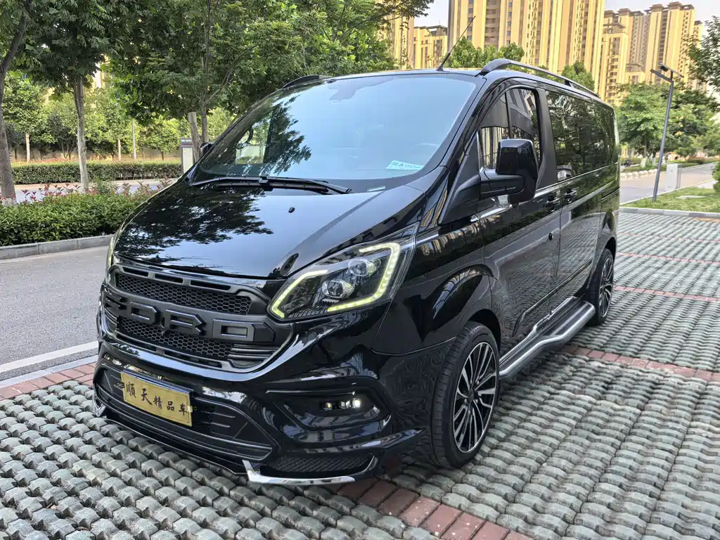 Ford Tourneo 2023 — фото 9