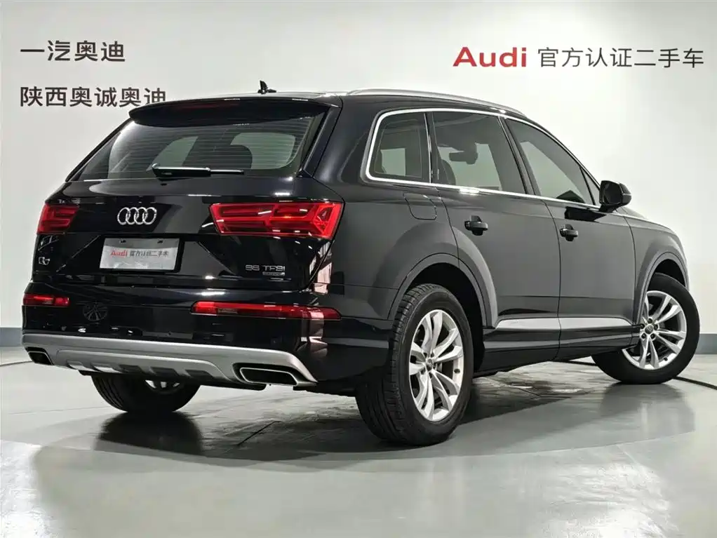 Audi Q7 2020 — фото 4