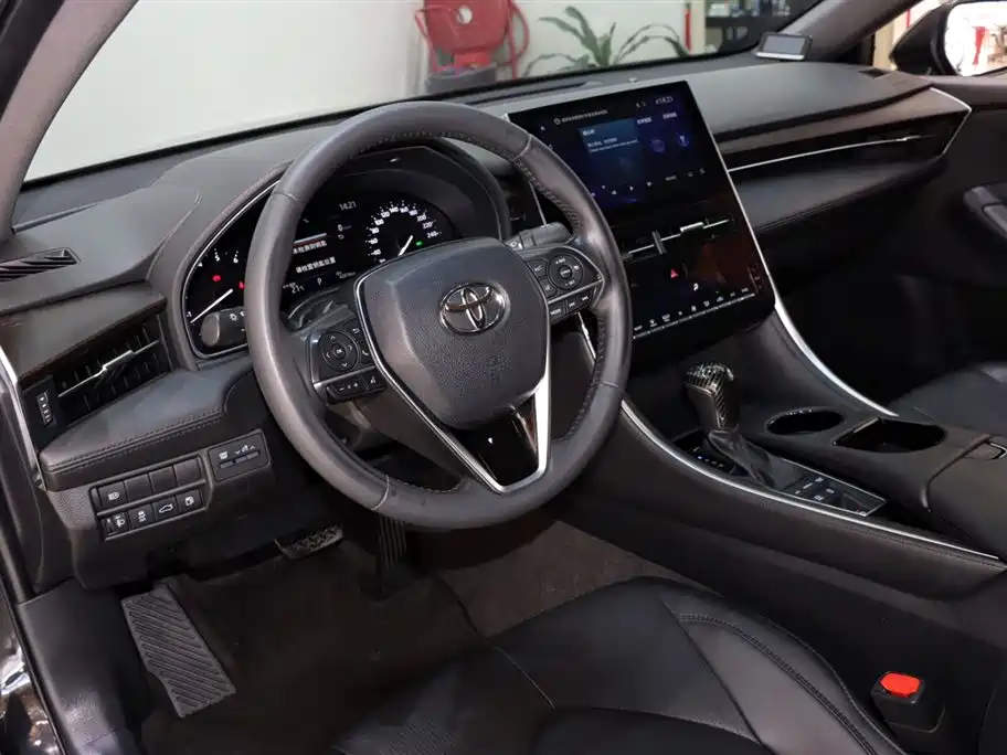 Toyota Avalon 2022 — фото 10