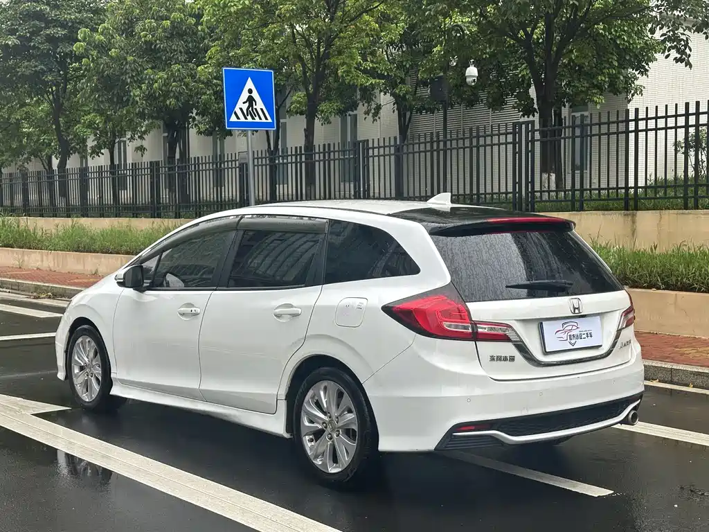 Honda Jade 2018 — фото 12