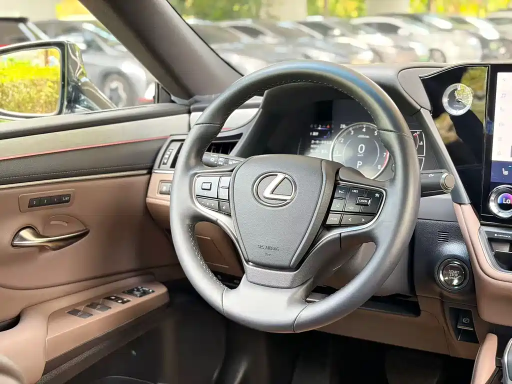 Lexus ES 2025 — фото 16
