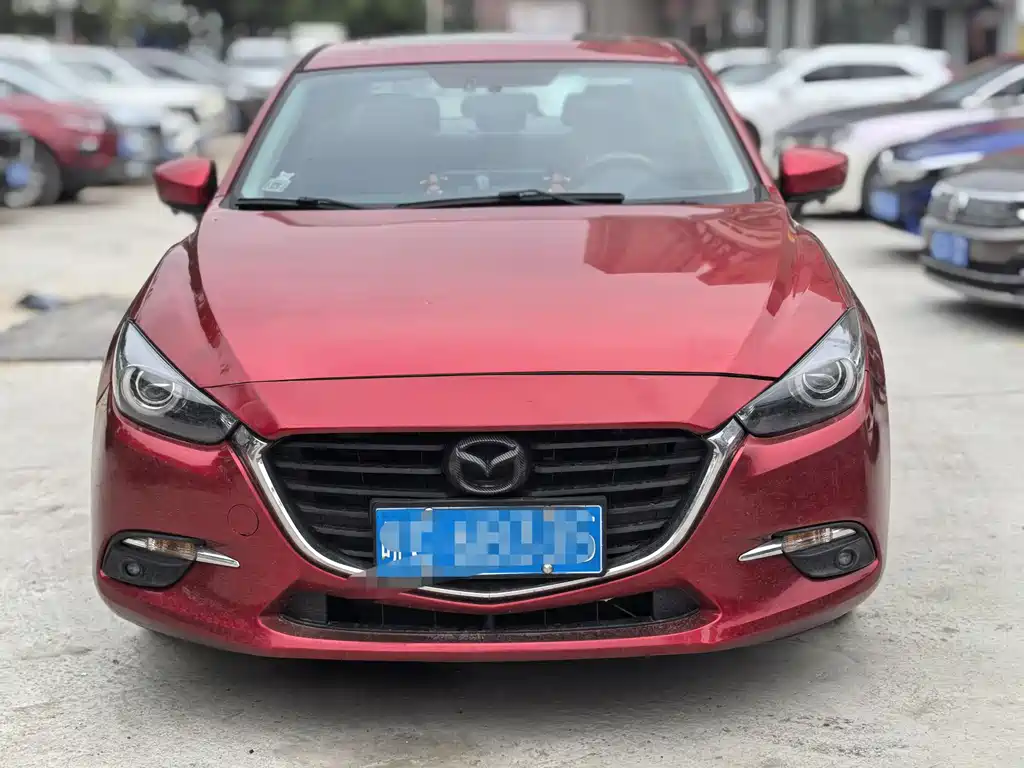 Mazda 3 Axela 2018 — фото 2
