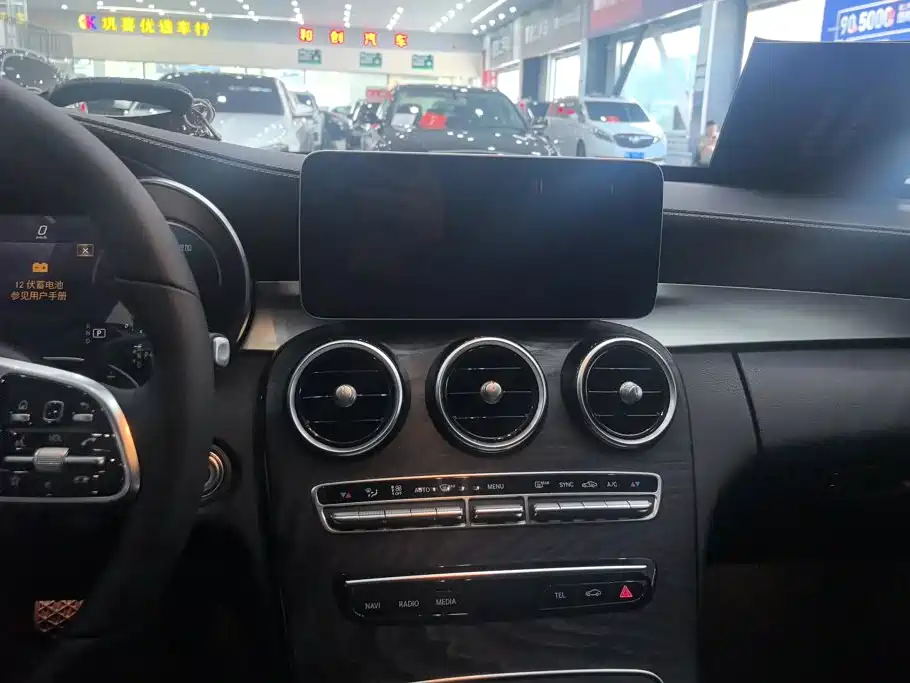 Mercedes-Benz C-Class 2019 — фото 13