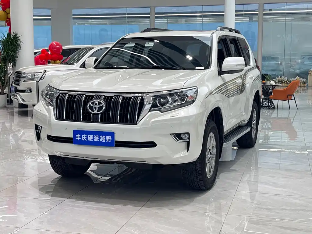 Toyota Prado 2018 — фото 1