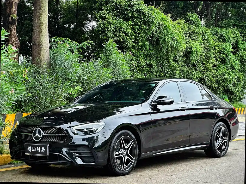 Mercedes-Benz E-Class 2023 — фото 1