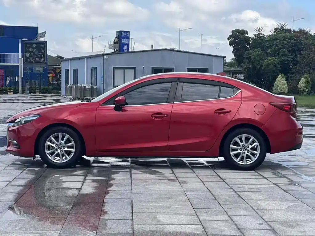 Mazda 3 Axela 2016 — фото 14