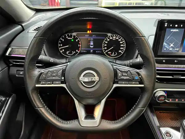Nissan Teana 2024