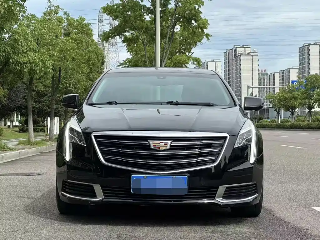 Cadillac XTS 2019 — фото 2
