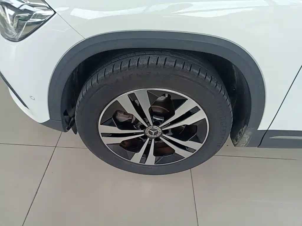 Mercedes-Benz GLA 2021 — фото 23