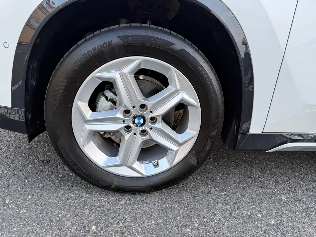 BMW X1 2024 — фото 13