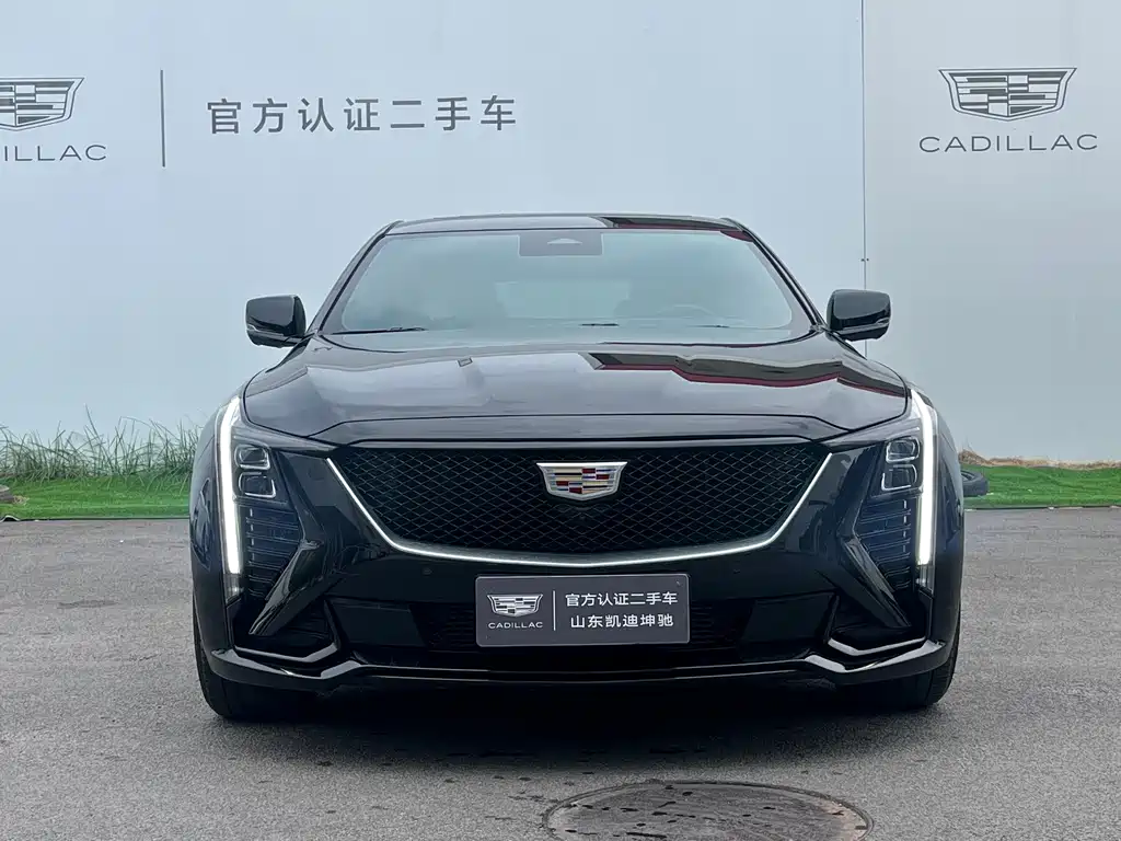 Cadillac CT5 2024 — фото 2
