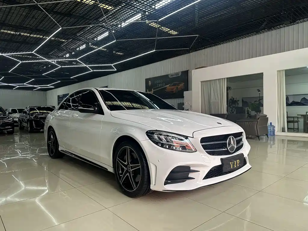 Mercedes-Benz C-Class 2020 — фото 3