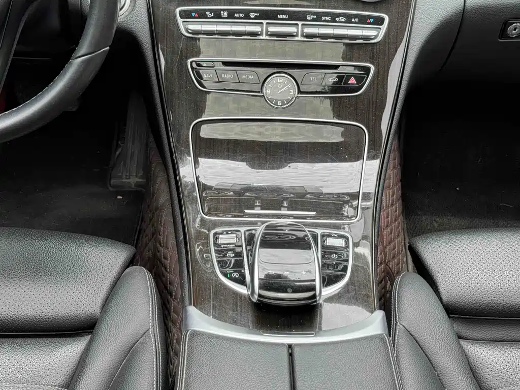Mercedes-Benz C-Class 2018 — фото 14