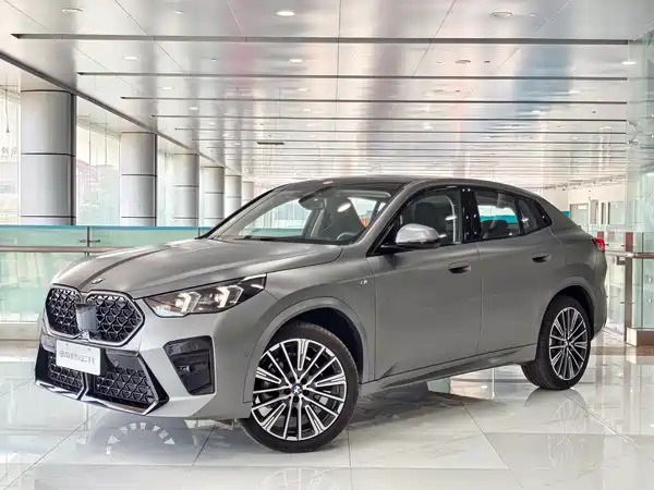BMW X2 2024