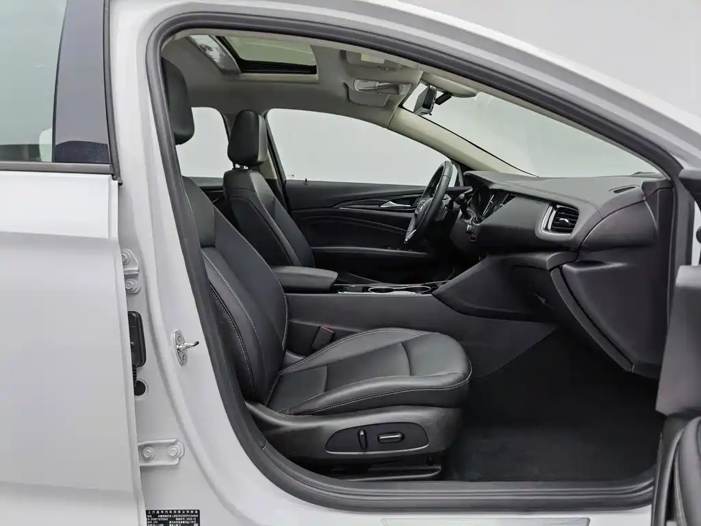 Buick Regal 2025 — фото 23