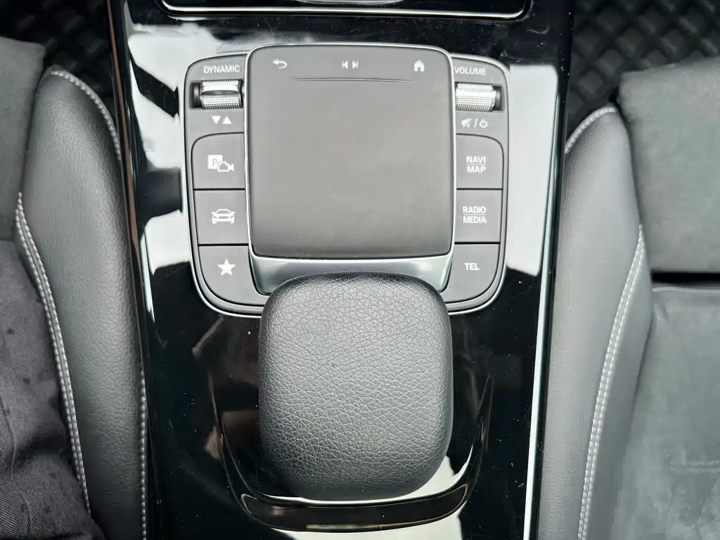 Mercedes-Benz A-Class 2023 — фото 34
