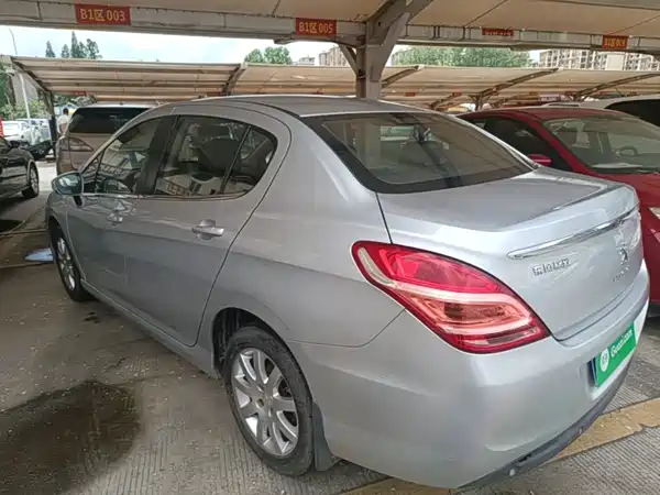 Peugeot 308 2016