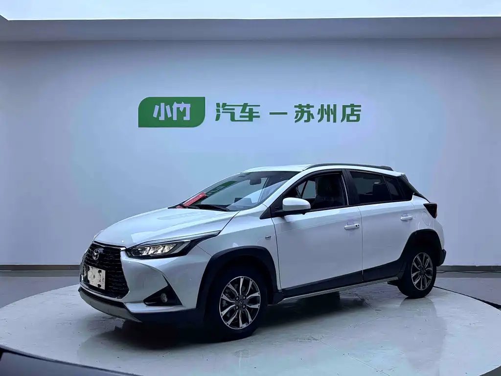 Toyota Yaris L 2022