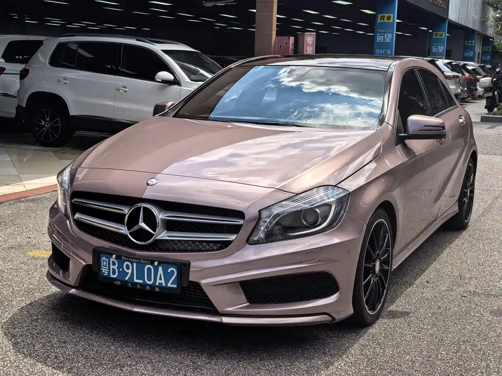 Mercedes-Benz A-Class 2015 — фото 5