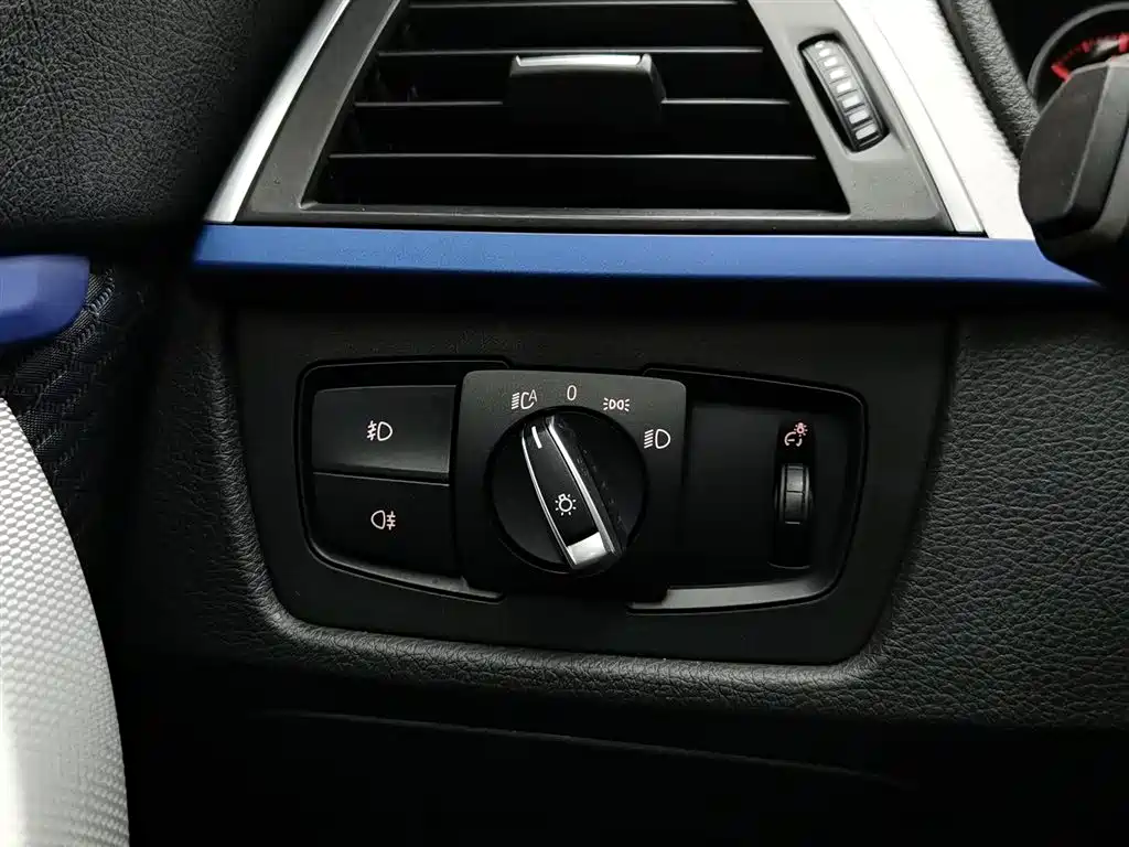 BMW 4 Series 2018 — фото 21