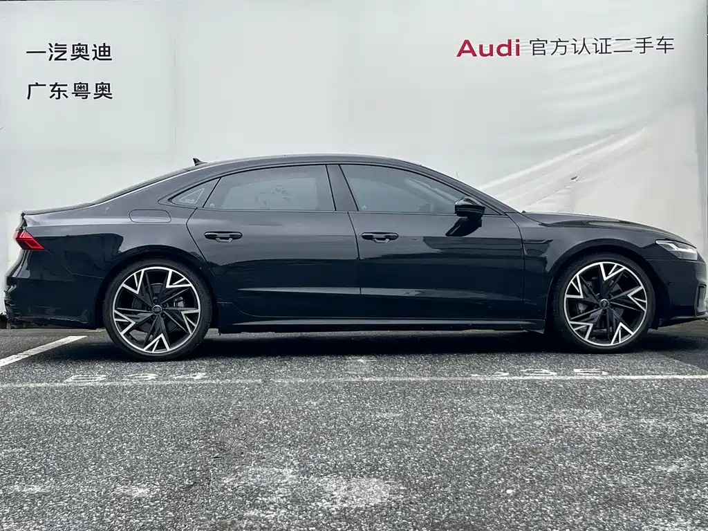 Audi A7L 2025 — фото 3