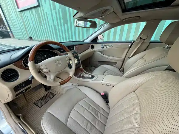 Mercedes-Benz CLS 2008