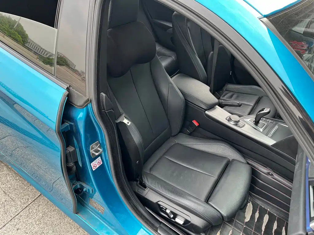BMW 4 Series 2018 — фото 21