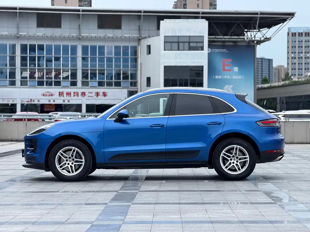 Porsche Macan 2020 — фото 6