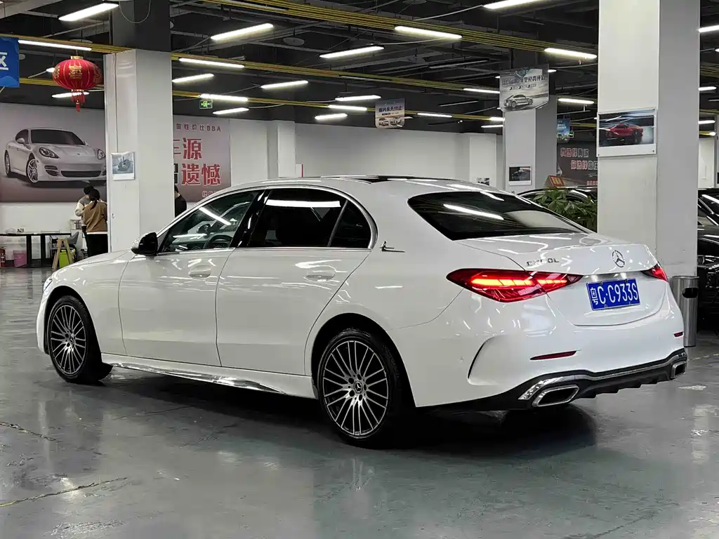 Mercedes-Benz C-Class 2022 — фото 9