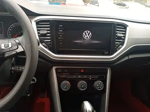 Volkswagen T-Roc 2021