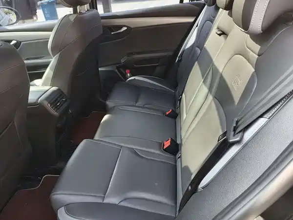 Qoros 7 2021