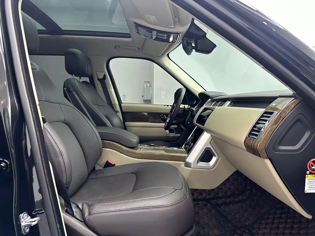 Land Rover Range Rover 2018 — фото 12