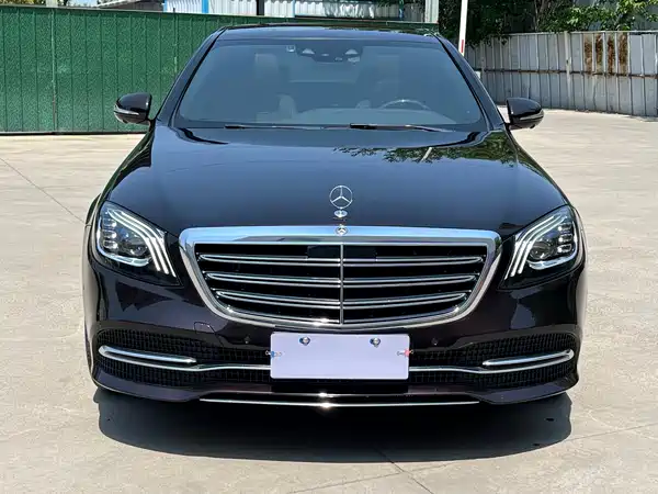 Mercedes-Benz S-Class 2020
