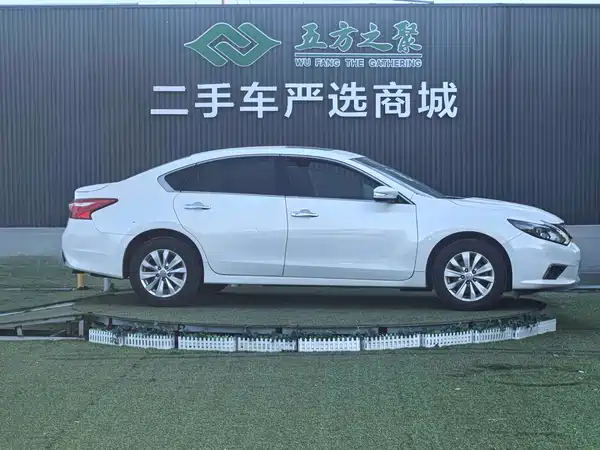 Nissan Teana 2016