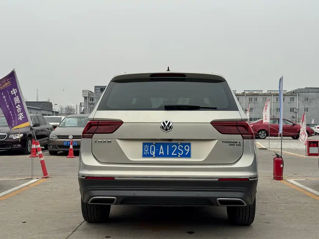 Volkswagen Tiguan L 2018 — фото 26