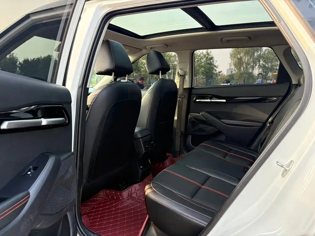 Kia KX3 2022 — фото 10