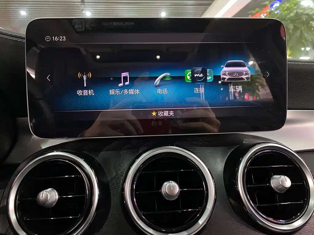 Mercedes-Benz C-Class 2019 — фото 14