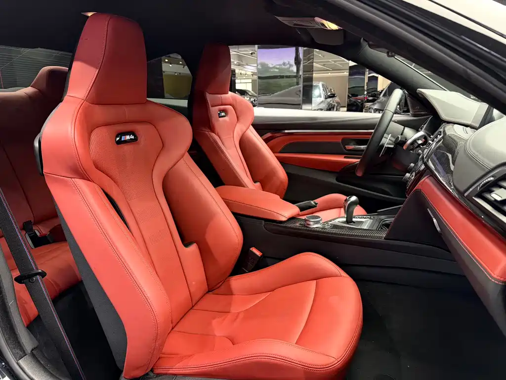 BMW M4 2019 — фото 10