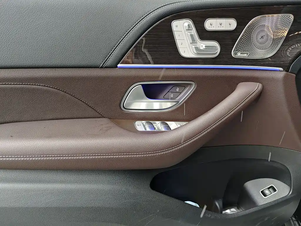 Mercedes-Benz GLS 2024 — фото 10