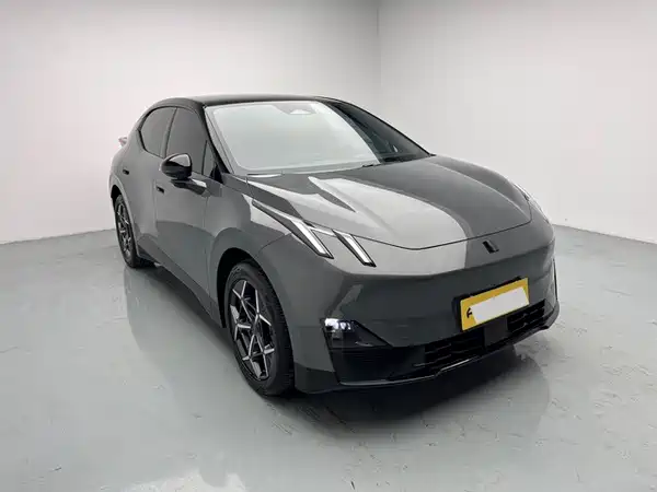 Lynk & Co Z20 2025