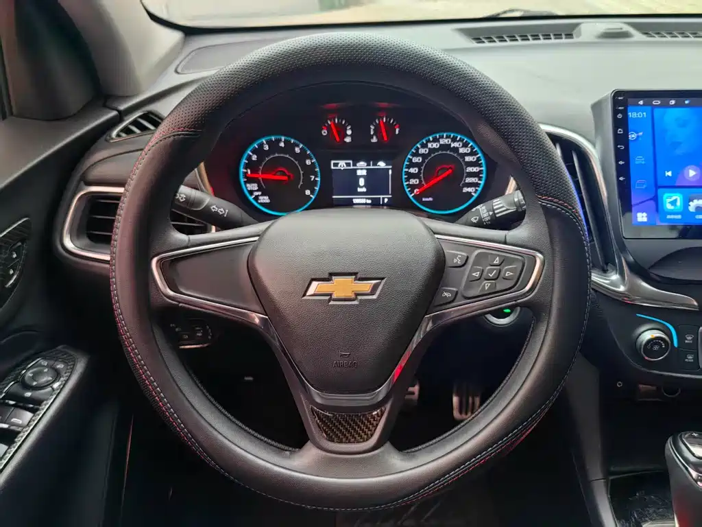 Chevrolet Equinox 2018 — фото 6