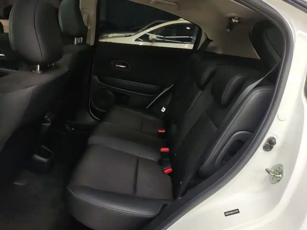 Honda Vezel 2020 — фото 17