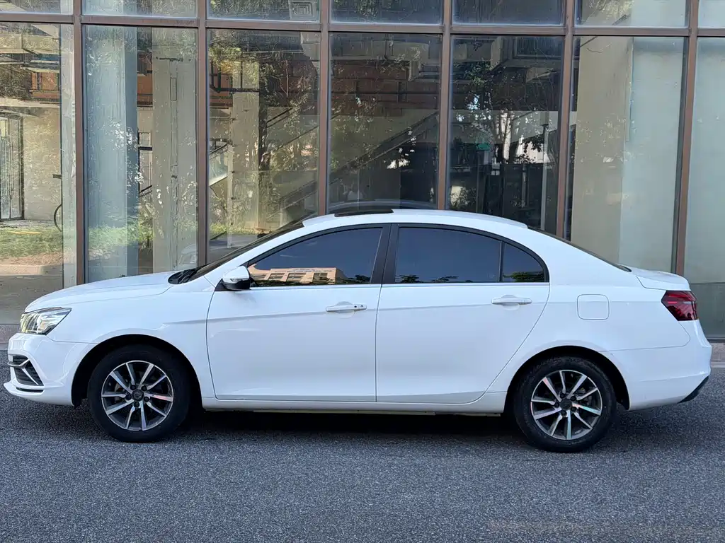 Geely Emgrand 2020
