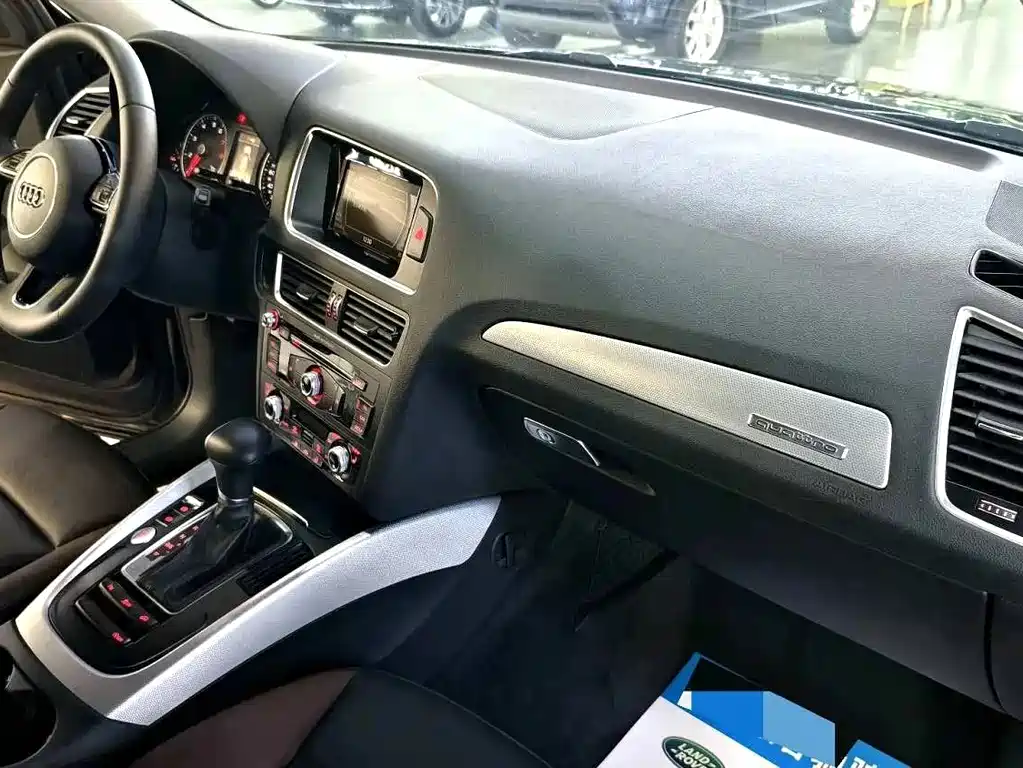 Audi Q5 2018 — фото 13
