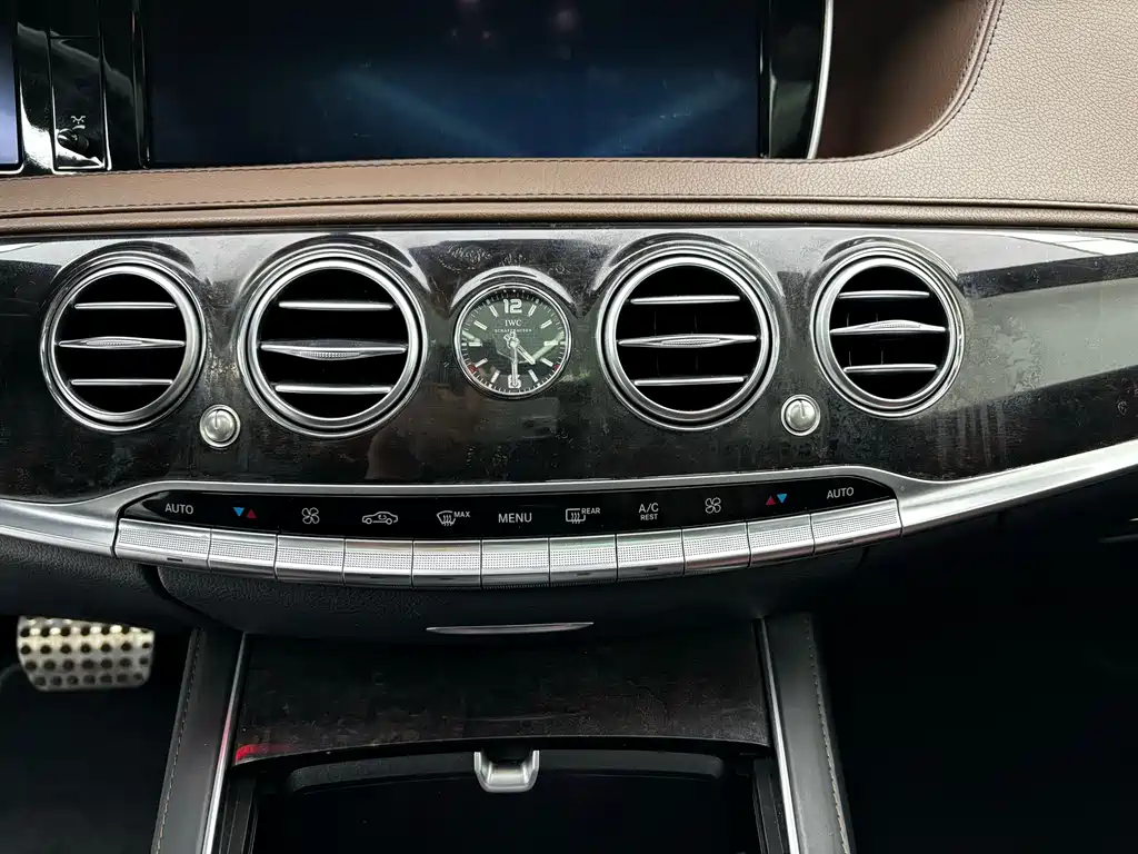 Mercedes-Benz S-Class AMG 2016 — фото 15
