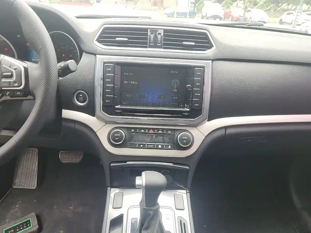 Haval H6 Coupe 2017 — фото 13
