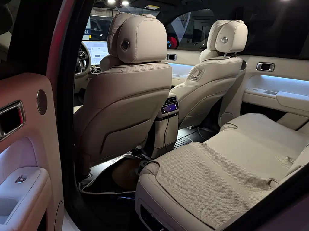 Li Auto Li L7 2024