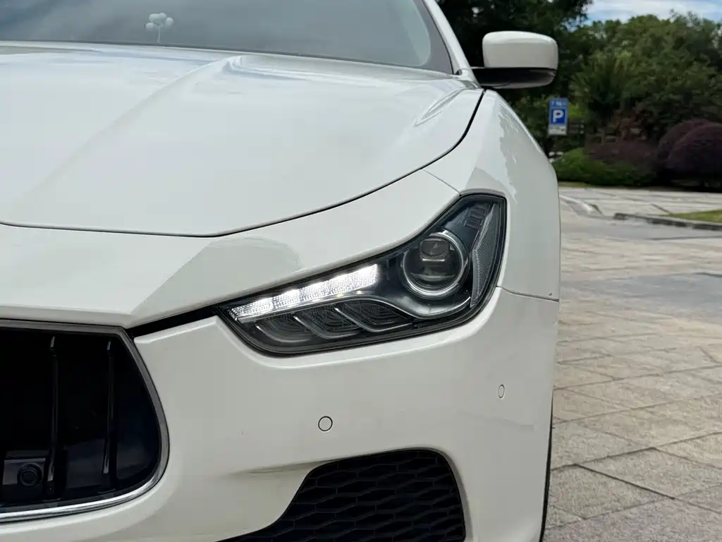 Maserati Ghibli 2016 — фото 3