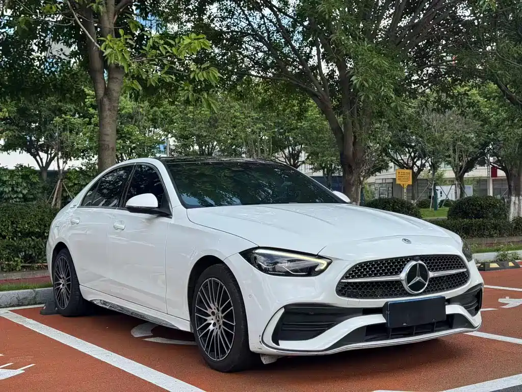 Mercedes-Benz C-Class 2022 — фото 3
